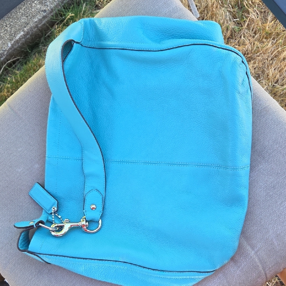 Coach Teal Leather Shoulder Bag - Picture 4 of 4